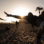 Yoga en la playa Yoga en la playa